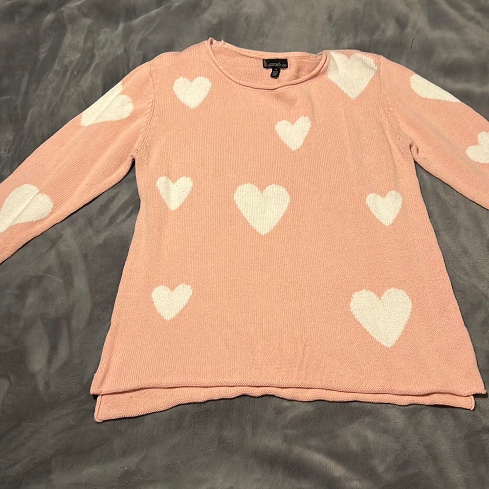Sweater with Hearts